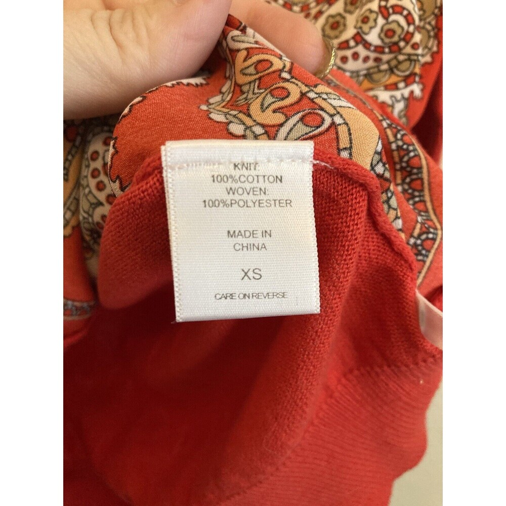 New York & Company Women’s Button Cardigan Red Floral Short Sleeve Size XS - Picture 9 of 12